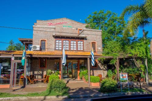 Termas del Dayman Apartment | Budget-Friendly Apart Hotel Manantiales Termal with Restaurant