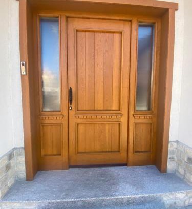 Kvartal Noviya Grad Apartment | Child-Friendly Stay at Apart House EMA 2 - Rated 10/10