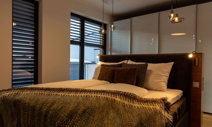 Kappl Apartment | Cozy Apart Kristall: Pet-Friendly Retreat with Spa & Pool