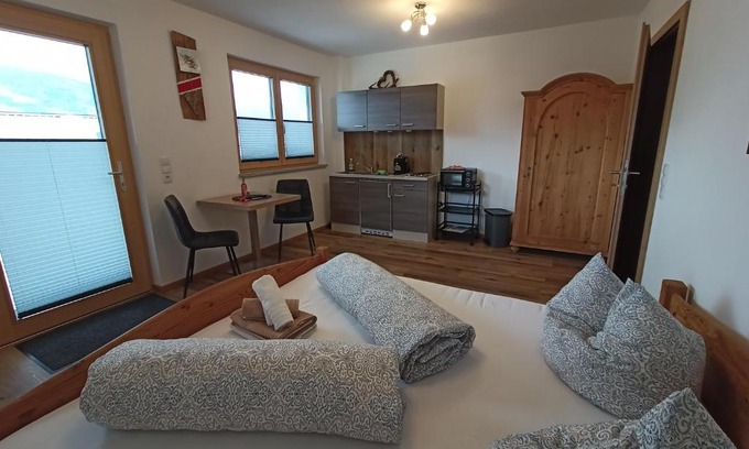 Stummerberg Apartment | Guest Favorite: Apart Leo with an Impressive 9/10 Rating