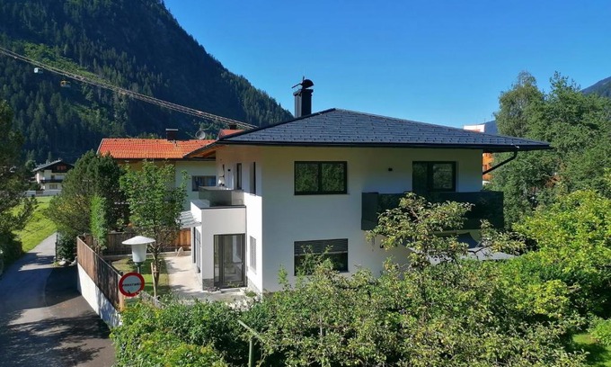 Mayrhofen Apartment | Oceanfront Haven at Apart Lisa - Rated 9.5 by Guests