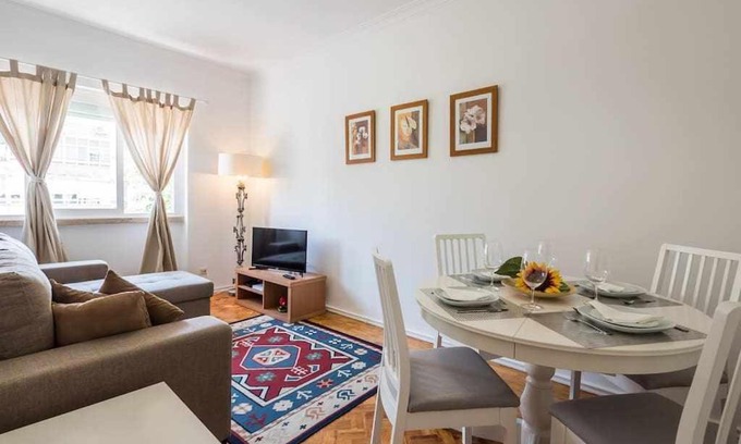 Odivelas Apartment | Cozy Two-Bedroom Apartment in Lisbon with Terrace