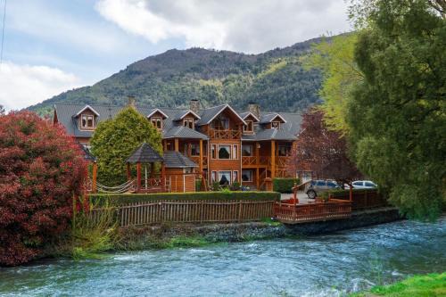 San Martin de los Andes Apartment | Apart Presidencial ROTUI