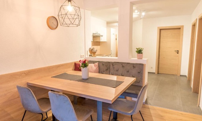 Fendels Apartment | Family-Friendly Apart Wachter with Kitchen Amenities
