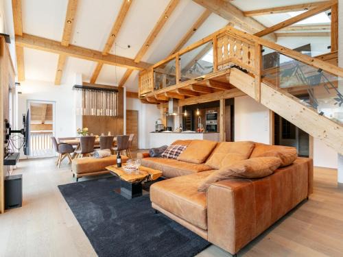 Haus im Ennstal Apartment | Elegant Stay at Apart33 Top 1-33 Penthouse with Pool