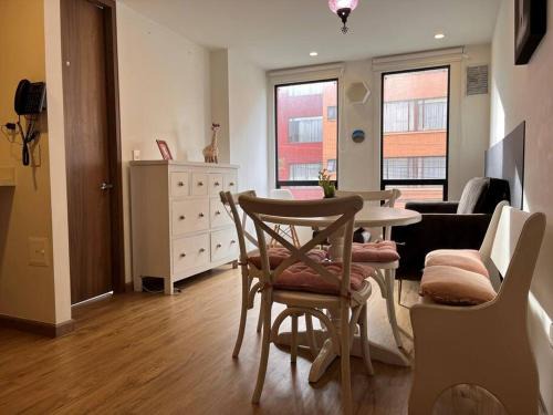 Barrios Unidos Apartment | Top-Rated Apartaestudio in Bogotá with Wheelchair Access