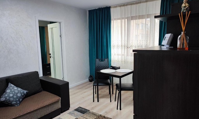 Buzau Apartment | Family-Friendly Apartment in Buzău - Perfect for You!