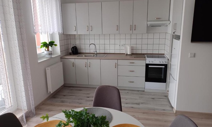 Rumia Apartment | Highly Rated Apartament 41: Perfect for Families
