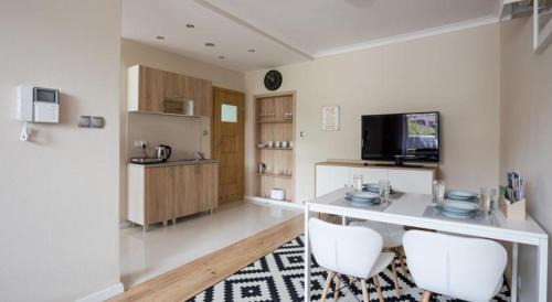 Emaus Apartment | Stylish Apartment Above the Old Town - 4-Star Comfort