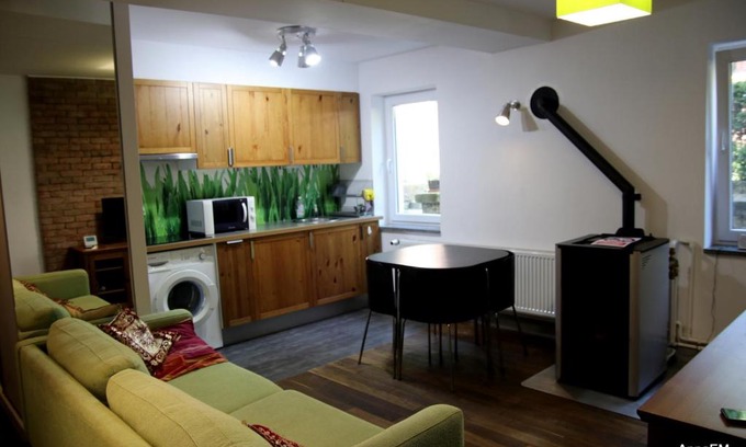 Srebrna Gora Apartment | Pet-Friendly Retreat: Apartament Anna with Top Amenities