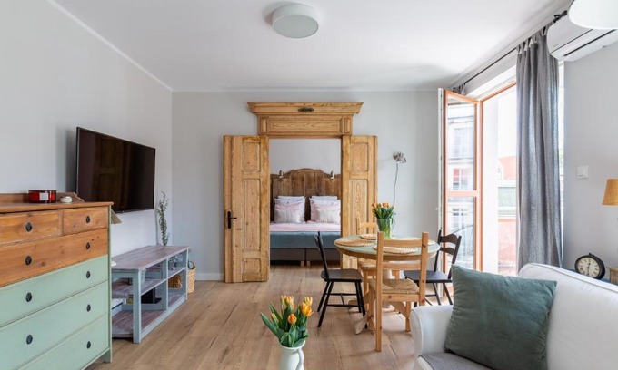 Elblag Apartment | Guest Rated 9.8: Bulvar Premium Apartment in Starówka