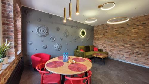 Nikiszowiec Apartment | Charming Retreat at Apartament Czasu Jak Marasu Nikiszowiec