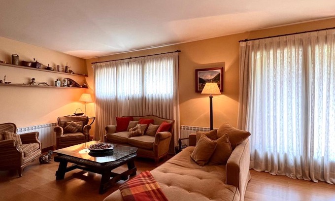 Areu Apartment | Explore Vall Ferrera: Pet-Friendly Comfort Awaits You