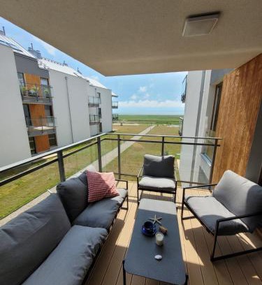 Krynica Morska Apartment | Pet-Friendly Oceanfront Stay at Apartament Diuna