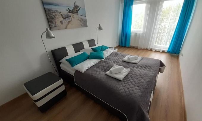 Srodmiescie Apartment | Highly Rated Apartament Dmowskiego - Kępa Mieszczańska Retreat