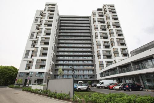 Witomino Apartment | Discover Apartament Gdynia Arena – 4-Star Gem with 9.3 Rating