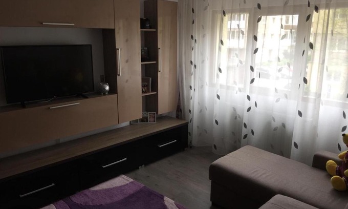 Cluj-Napoca Apartment | Top-Rated Apartament I: Wheelchair Accessible & Family-Friendly