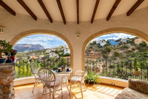 Pedreguer Apartment | Inviting Apartment in Monte Pedreguer – 4-Star Retreat