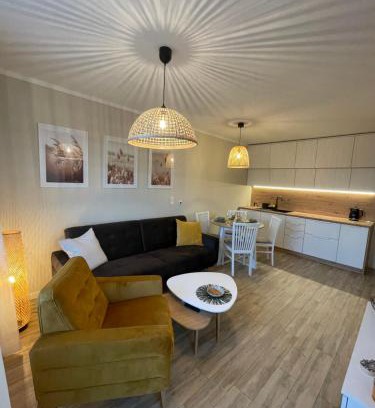 Jantar Apartment | 10/10 Rated Apartment Jantar with Ocean Views & Pet-Friendly