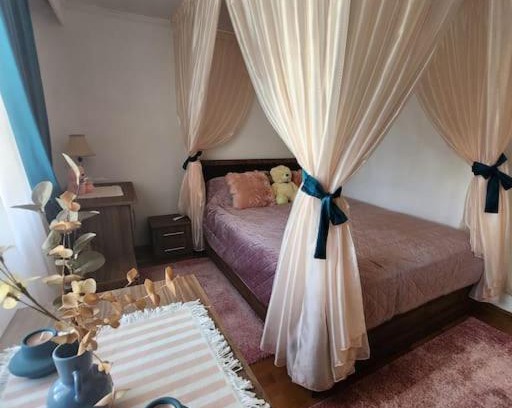 Pitesti Apartment | Serene Retreat at La Pădure - Guest Rated 9.5/10