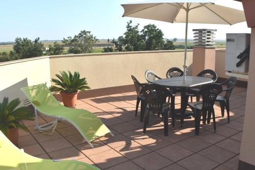 Camarles Apartment | Family-Friendly Stay at Apartament Montse for Your Next Trip