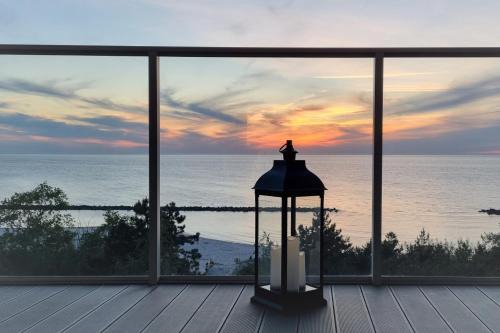 Darlowko Apartment | Stunning Oceanfront Retreat: MORSKIE WIDOKI, 9.8 Rated