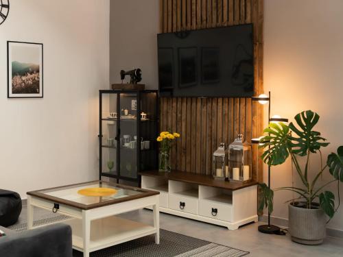Ustrzyki Dolne Apartment | Pet-Friendly Apartament MT Badger Centrum - Rated 9.5/10