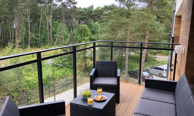 Uniescie Apartment | Accessible Apartment Na Mierzei - Family-Friendly Retreat
