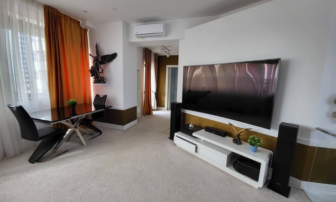 Sector 2 Apartment | Exclusive Penthouse with Terrace and Family-Friendly Amenities