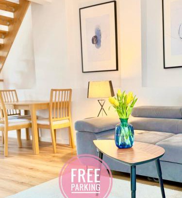 Klodzko Miasto Apartment | Prime City Apartment with Free Parking & Spa Amenities