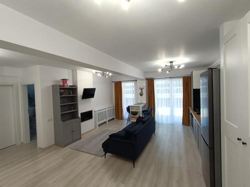 Floresti Apartment | Elegant Apartment with Private Garden - Rated 9.6/10