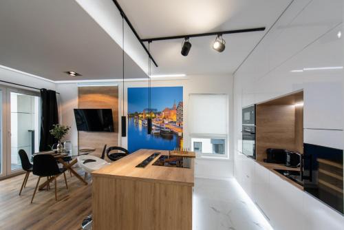 Bydgoszcz Apartment | Pet-Friendly Apartament River Towers with 9.9/10 Guest Score