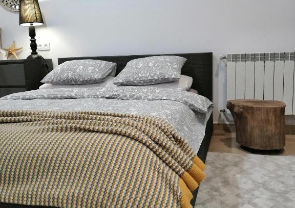 Trzebinia Apartment | Budget-Friendly Stay at Apartament Rondo - Pet Friendly!