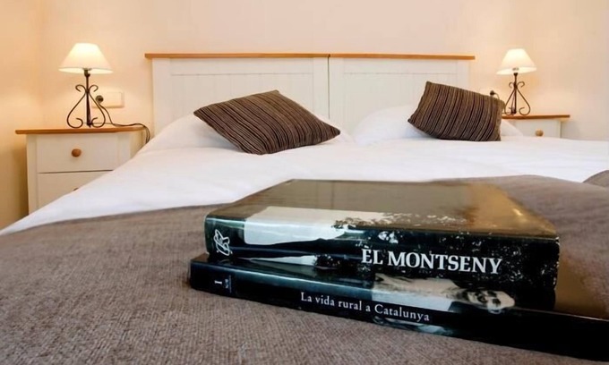 Gualba Apartment | Relaxing Stay at Apartment Rural Montseny - SANTE FE