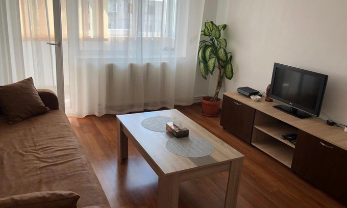 Targoviste Apartment | Family-Friendly 2-Bedroom Apartment Târgoviște Awaits You