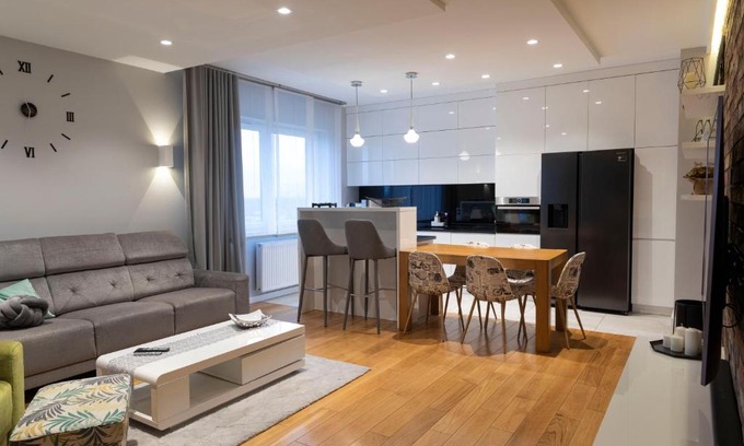 Uniejow Apartment | Highly Rated Apartament Termalny DELUX - Ideal for Families