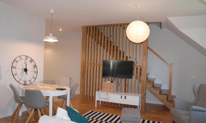 Ustron Apartment | Child-Friendly Retreat at Apartament Viewpoint Ustroń