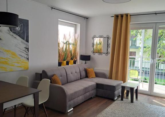 Darlowko Apartment | Family-Friendly Apartment in Bursztynowe Komnaty