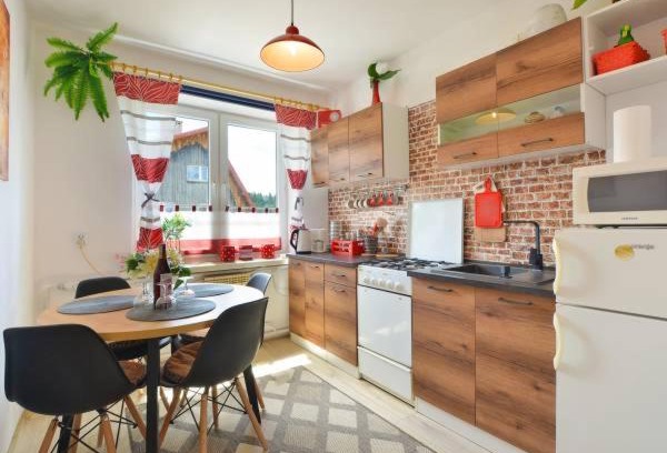 Czarna Apartment | Family-Friendly Stay at Apartament Wrzos Bieszczady