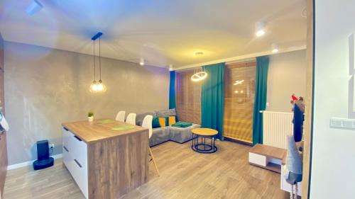 Biezanow - Prokocim Apartment | Exceptional Child-Friendly Stay at Apartament Złocień