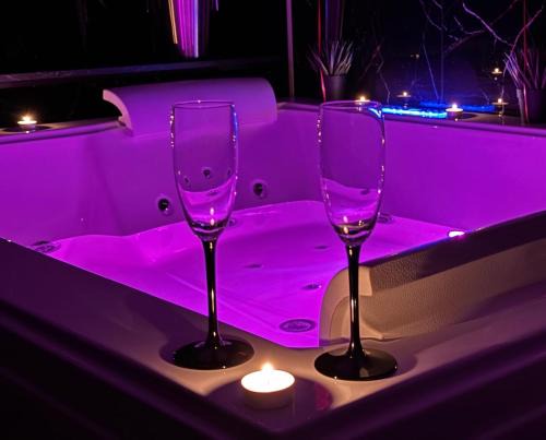 Zmigrod Apartment | Exclusive Jacuzzi Apartment in Dolina Baryczy - 10/10 Rated