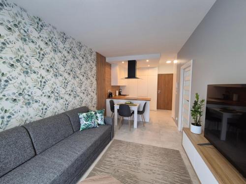Lesznowola Apartment | Guest Rated 10/10: Apartament Zacisze 4, Pet & Child Friendly