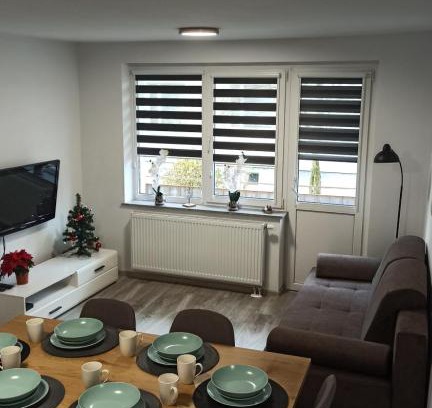 Głuchołazy Apartment | Family-Friendly Apartament Zdrojowy II with 9.5/10 Rating