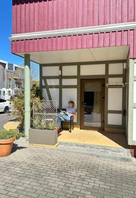 Nida Apartment | Vibrant Stay at Apartamentai Vetrungiu g 3 with Pool Access
