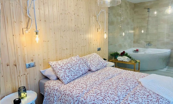 Pozo Alcon Apartment | Attractive Penthouse with Relaxing Hot Tub and Spa