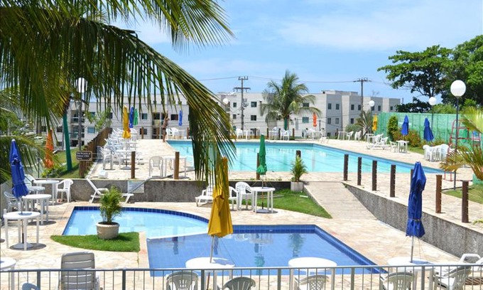 Baixo Grande Apartment | Stunning 2-Bedroom Apartment with Pool & Lake View