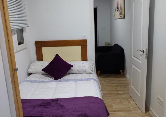 Usera Apartment | Child-Friendly Apartment A - Rated 8.1 by Guests