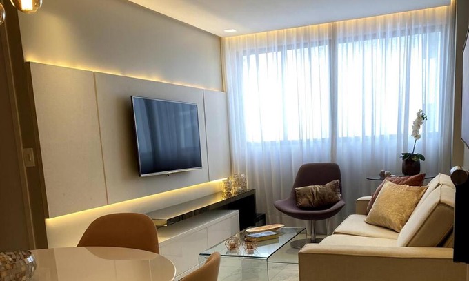 Boa Viagem Apartment | Elegant Apartment with Pool - Rated 10/10 by Guests