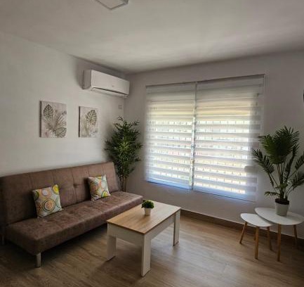Santiponce House | Pet-Friendly Getaway at Apartamento Adriano – Rated 8.7/10