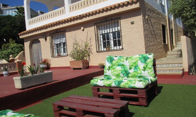 Peniscola Apartment | Pet-Friendly Apartment Alemania by Inmomart for Families